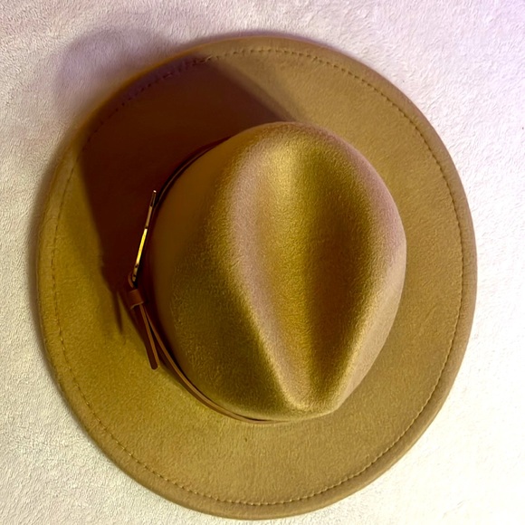 CAMEL COLOR WOMAN HAT💛 - Picture 2 of 5